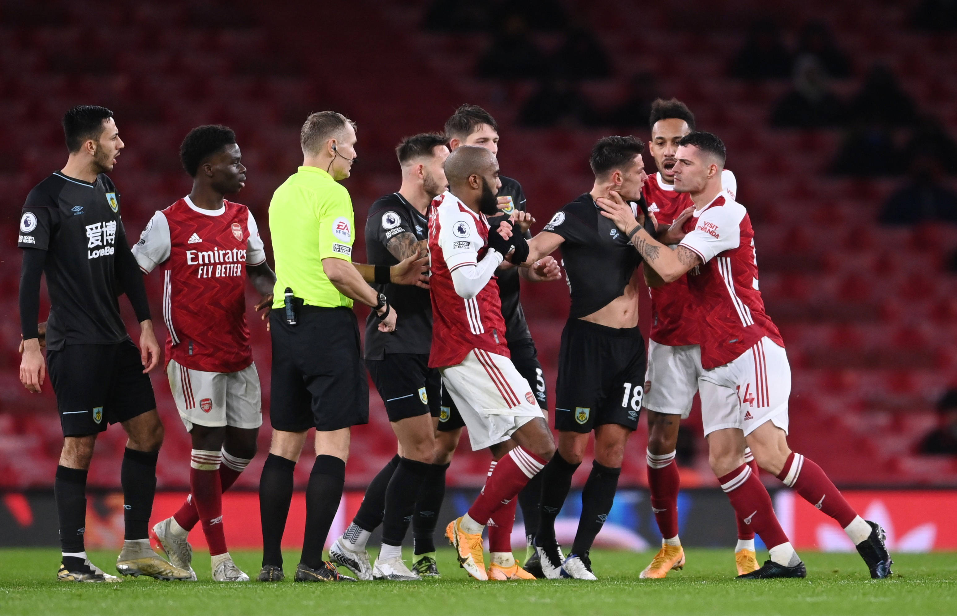 也凸显了篮 也凸显了篮